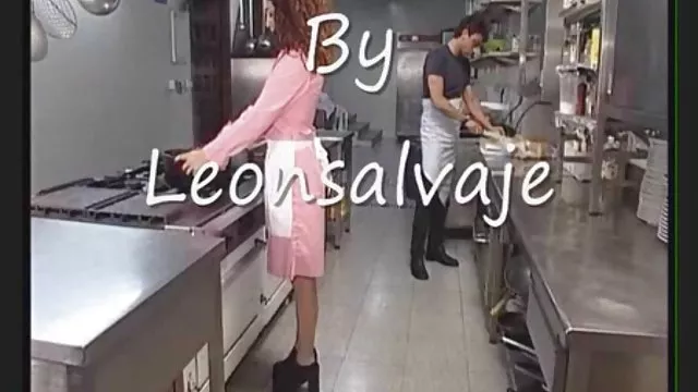 XXX بدون ثبت نام قفسه سینه است و آلیسون به سخت بر روی نیمکت فیلمهای سوپرسکسی جدید