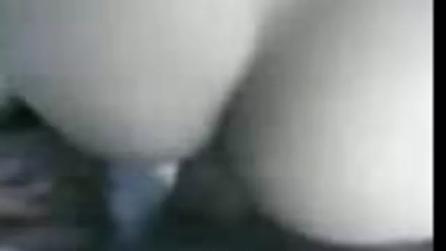 XXX بدون ثبت نام تکان دادن الاغ من در حالی که تماشای سوپرسکسی بکن بکن من کمی دامن